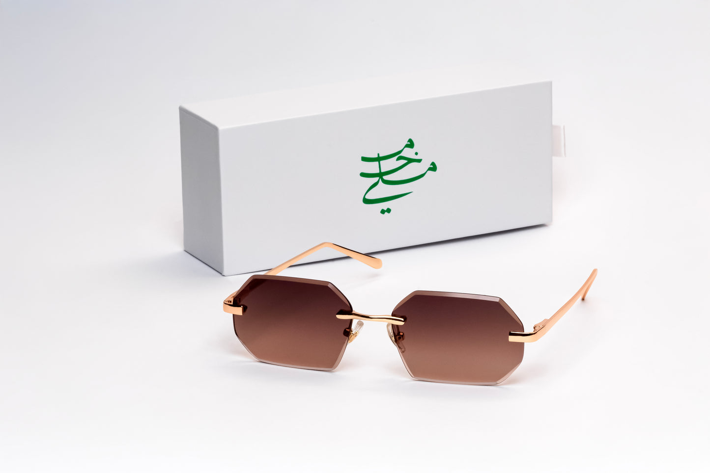 نظارات مخملي